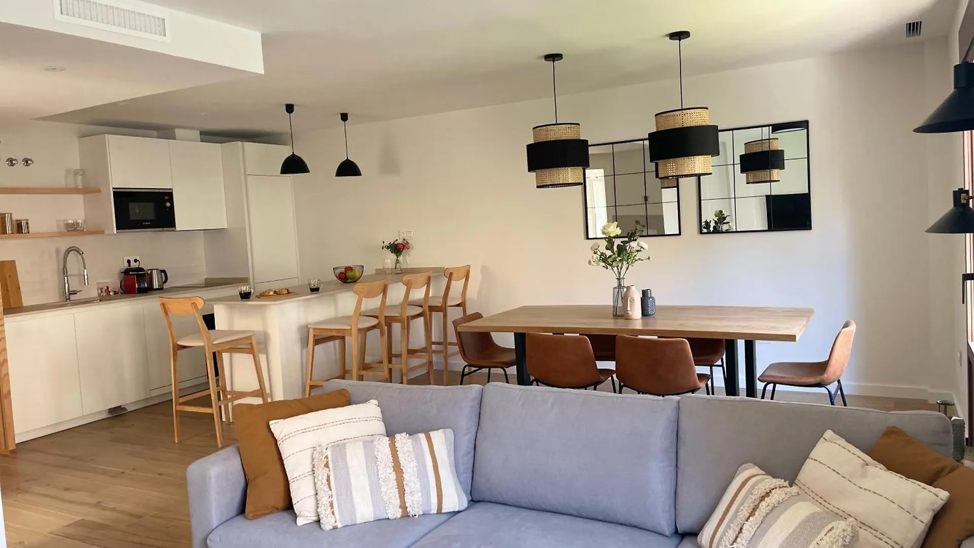 Apartamento En Plaza Del Pescado 코인 아파트